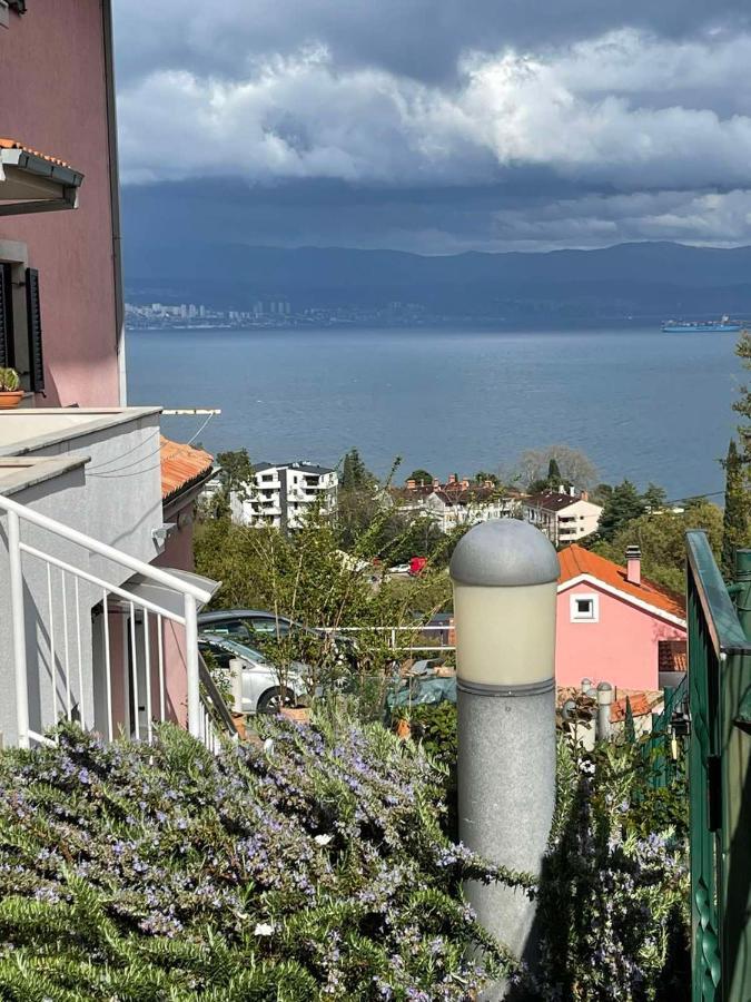 Apartments Lovro Lovran Kültér fotó