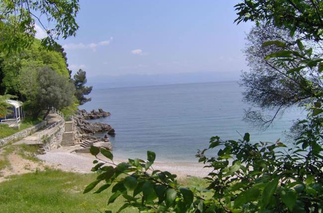 Apartments Lovro Lovran Kültér fotó
