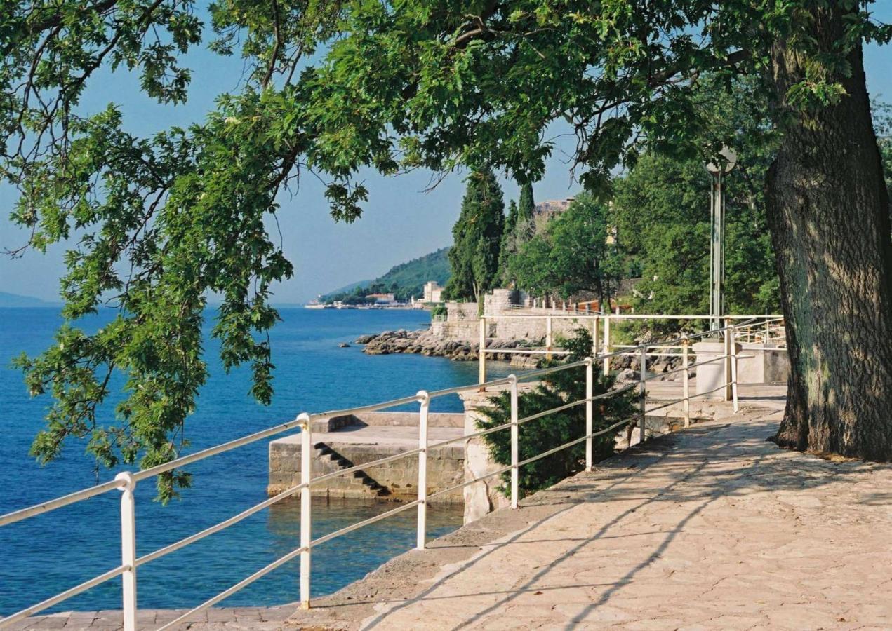 Apartments Lovro Lovran Kültér fotó